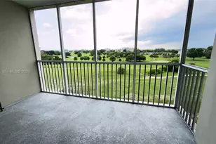 2950 N Palm Aire Dr, Pompano Beach, FL 33069 - Photo 9