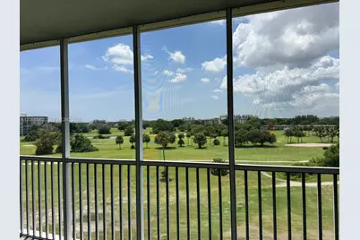 2950 N Palm Aire Dr #605, Pompano Beach, FL 33069 - Photo 1