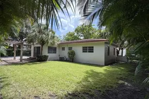 828 Lorca St, Coral Gables, FL 33134 - Photo 3