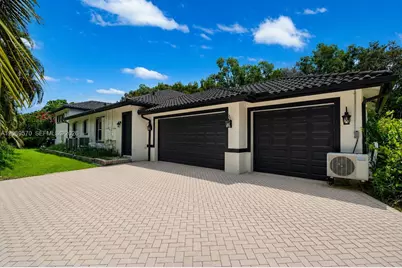 10961 SW 31st, Davie, FL 33328 - Photo 11