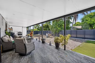 10660 SW 164th St, Miami, FL 33157 - Photo 27