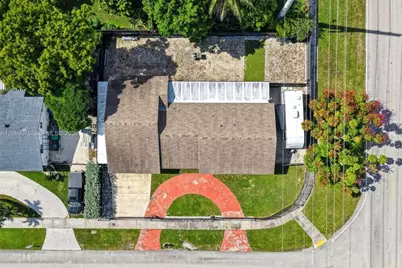 10660 SW 164th St, Miami, FL 33157 - Photo 5