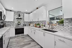 10660 SW 164th St, Miami, FL 33157 - Photo 13