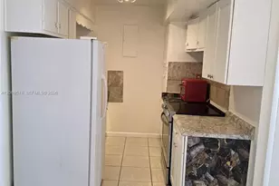 2225 Van Buren St, Hollywood, FL 33020 - Photo 9
