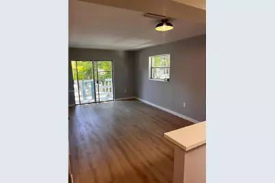 7820 NE Bayshore Ct #208, Miami, FL 33138 - Photo 5