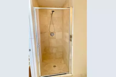 17555 Collins Ave #3202, Sunny Isles Beach, FL 33160 - Photo 23