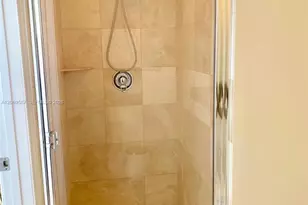 17555 Collins Ave, Sunny Isles Beach, FL 33160 - Photo 23