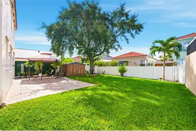 15872 NW 21st St, Pembroke Pines, FL 33028 - Photo 35