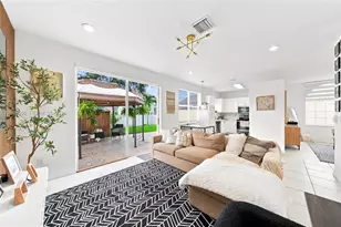 15872 NW 21st St, Pembroke Pines, FL 33028 - Photo 13