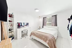 15872 NW 21st St, Pembroke Pines, FL 33028 - Photo 29