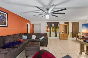 7531 Harbour Blvd, Miramar, FL 33023 - Photo 9