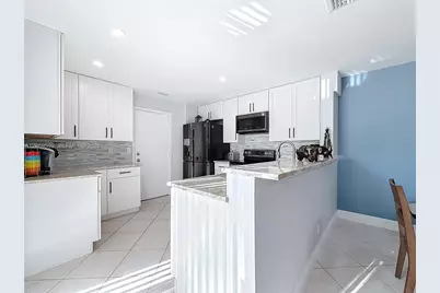 10977 Long Boat Dr #10977, Cooper City, FL 33026 - Photo 3