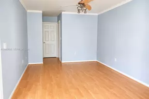 464 NE 210th Cir Terrace, Miami, FL 33179 - Photo 13