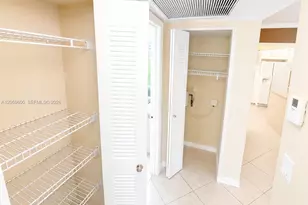 464 NE 210th Cir Terrace, Miami, FL 33179 - Photo 11