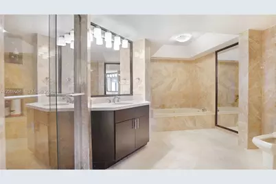 5757 Collins Ave #1505, Miami Beach, FL 33140 - Photo 17