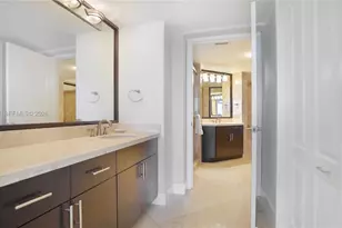 5757 Collins Ave, Miami Beach, FL 33140 - Photo 21