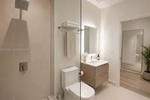 229 SW 9th St, Miami, FL 33130 - Photo 25