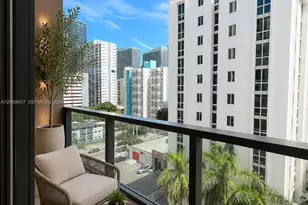 229 SW 9th St, Miami, FL 33130 - Photo 1