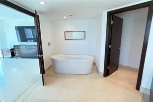 150 Sunny Isles Blvd, Sunny Isles Beach, FL 33160 - Photo 27