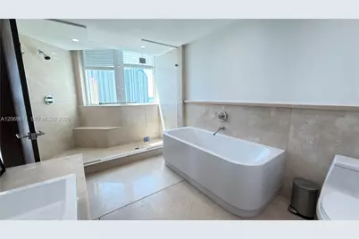 150 Sunny Isles Blvd #1-UPH1, Sunny Isles Beach, FL 33160 - Photo 45