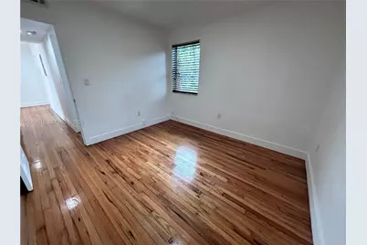 15 Sidonia Ave #3, Coral Gables, FL 33134 - Photo 5