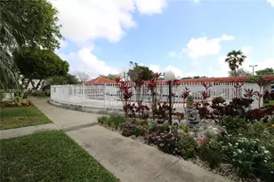 8701 SW 141st St, Palmetto Bay, FL 33176 - Photo 15