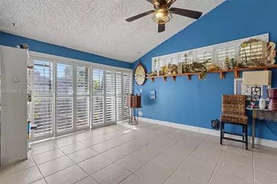 5510 S Lakewood Cir S #A, Margate, FL 33063 - Photo 13