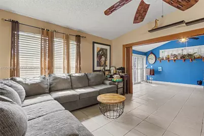 5510 S Lakewood Cir S #A, Margate, FL 33063 - Photo 11