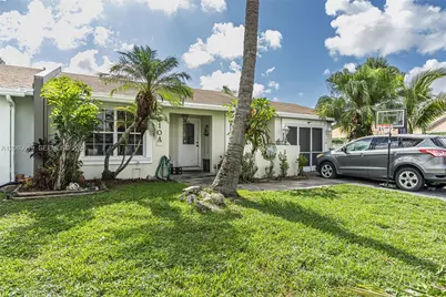 5510 S Lakewood Cir S #A, Margate, FL 33063 - Photo 1
