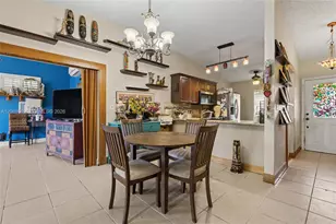 5510 S Lakewood Cir S, Margate, FL 33063 - Photo 9