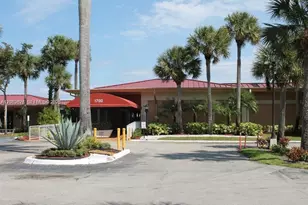 136 Lake Dora Dr, West Palm Beach, FL 33411 - Photo 41