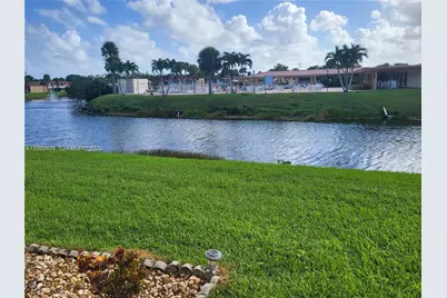 136 Lake Dora Dr #136, West Palm Beach, FL 33411 - Photo 5