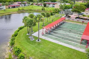 136 Lake Dora Dr, West Palm Beach, FL 33411 - Photo 33