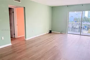 400 Kings Point Dr, Sunny Isles Beach, FL 33160 - Photo 11