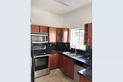 18125 NW 74th Ct #18125, Hialeah, FL 33015 - Photo 3