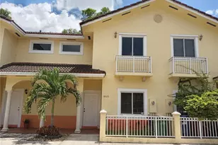 18125 NW 74th Ct, Hialeah, FL 33015 - Photo 1