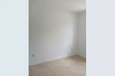 18125 NW 74th Ct #18125, Hialeah, FL 33015 - Photo 13