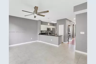 2928 SE 2nd St #3, Homestead, FL 33033 - Photo 9