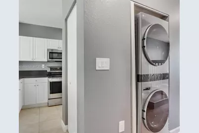 2928 SE 2nd St #3, Homestead, FL 33033 - Photo 13