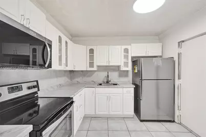 2025 NE 164th St #710, North Miami Beach, FL 33162 - Photo 9
