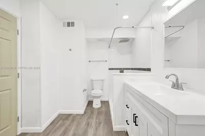 2025 NE 164th St #710, North Miami Beach, FL 33162 - Photo 31