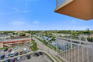 2025 NE 164th St, North Miami Beach, FL 33162 - Photo 35