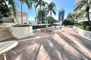 1717 N Bayshore Dr, Miami, FL 33132 - Photo 45