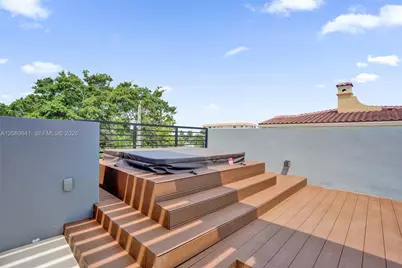 1821 NE 26th Ave, Fort Lauderdale, FL 33305 - Photo 33