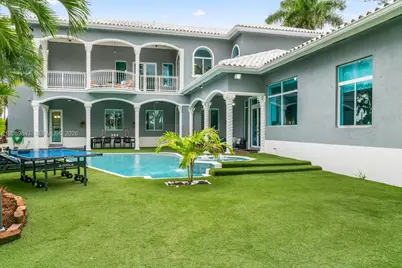 12141 Walsh Blvd, Miami, FL 33184 - Photo 1