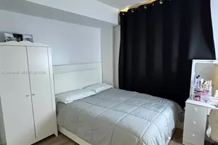 5077 NW 7th St, Miami, FL 33126 - Photo 11