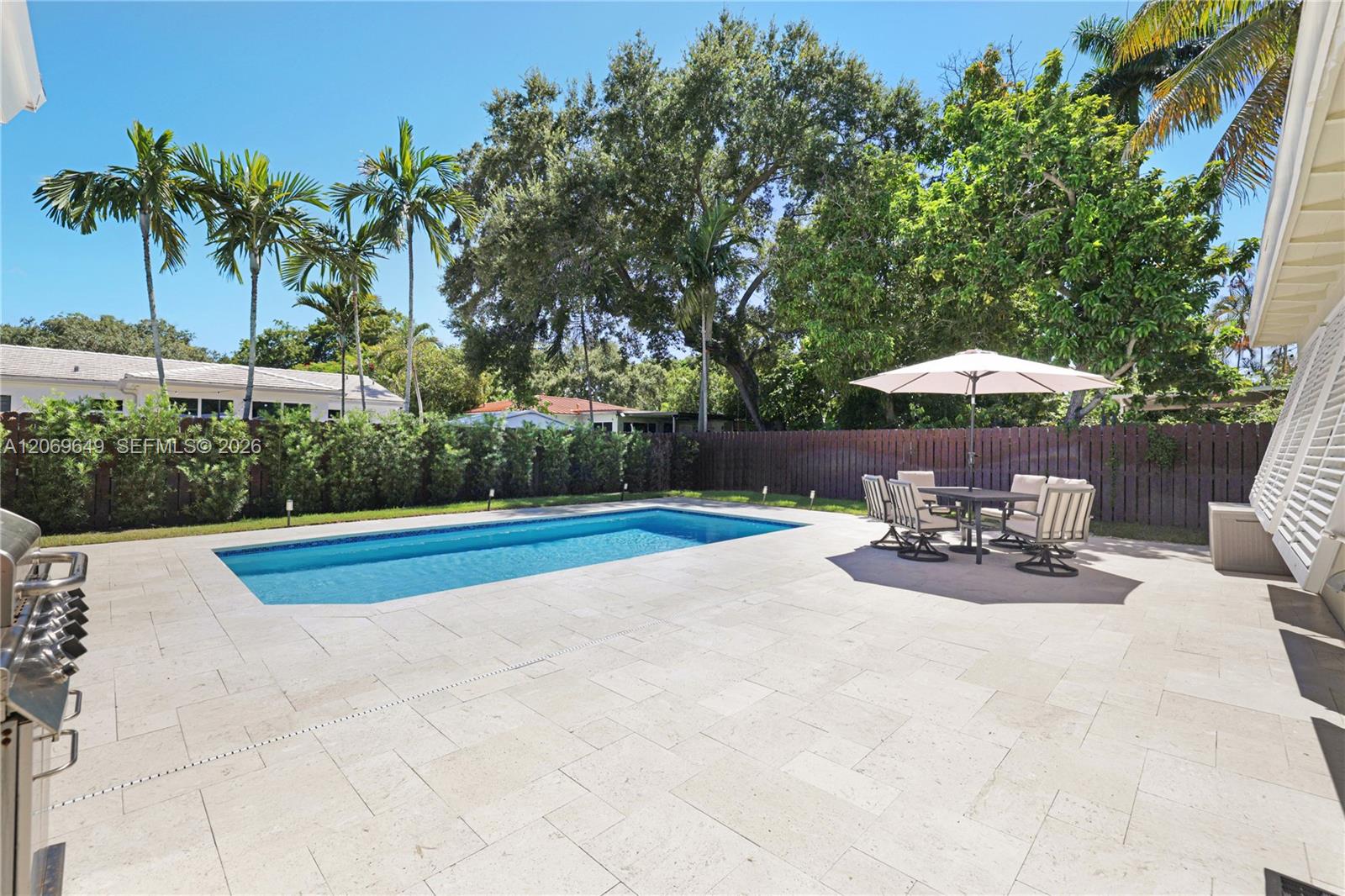 940 NE 117th St - 940 NE 117th St, Biscayne Park, FL 33161 Luxury Property | Jose Angel Pina