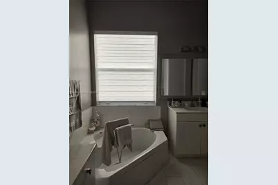 [Address not provided], Miami, FL 33187 - Photo 27