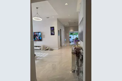 [Address not provided], Miami, FL 33187 - Photo 3