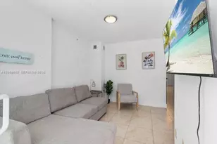 41 SE 5th St, Miami, FL 33131 - Photo 21